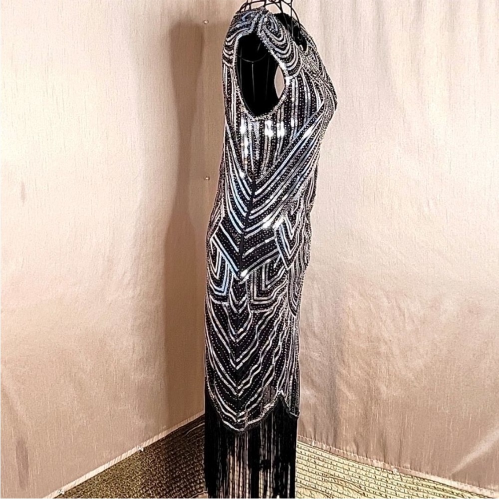 Elegant, classy and super comfortable clapper 20s dress - worn once! - Picture 7 of 12